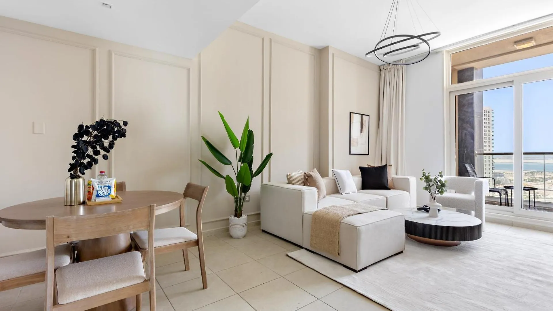Contacten van Silkhaus Chic 1Bdr Near Canal At Al Reem Island